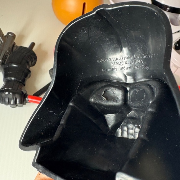 Mr. Potato Head Star Wars Spudtrooper StormTrooper/Vador Disney Playskool 18 Pc - Picture 10 of 10